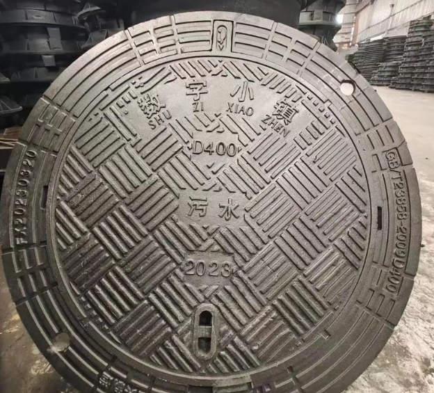 郊区球墨铸铁防沉降井盖展示